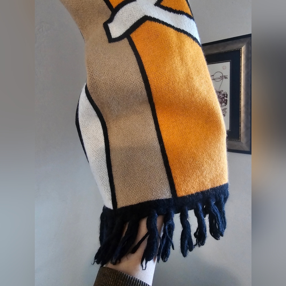 Burberry Cashmere Blend Pullover Sweater - image 6